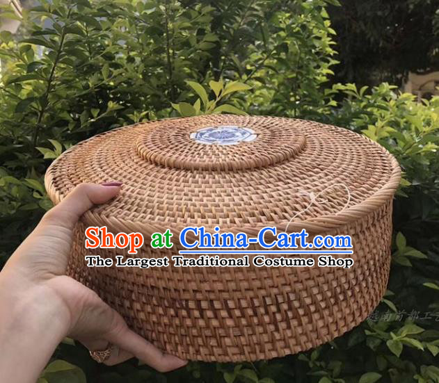 Asian Vietnamese Traditional Rattan Craft Artware Straw Plaited Round Storage Box
