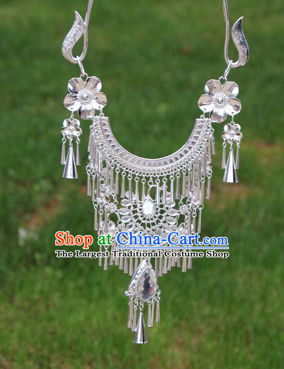 Chinese Ethnic White Peacock Necklace Traditional National Jewelry Accessories for Women