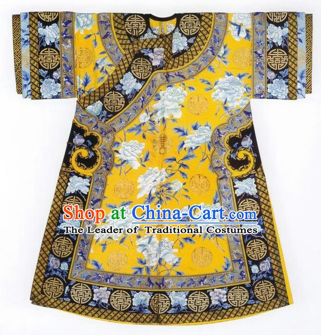 Traditional Chinese Qing Dynasty Palace Lady Costume, China Ancient Manchu Imperial Concubine Embroidered Clothing