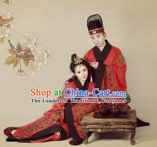 Traditional Chinese Ancient Han Dynasty Palace Embroidered Wedding Clothing for Women for Men