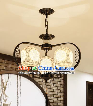 Traditional Chinese Hanging Ceiling Lanterns Ancient Handmade Three-Lights Lantern Ancient Lamp