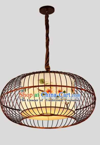 Traditional Chinese Iron Hanging Lanterns Ancient Handmade Lantern Ancient Painted Flowers Lamp