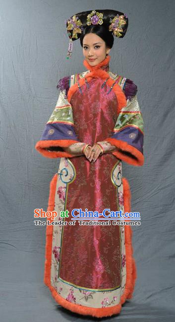 Chinese Qing Dynasty Senior Concubine of Kangxi Historical Costume Ancient Manchu Lady Clothing for Women