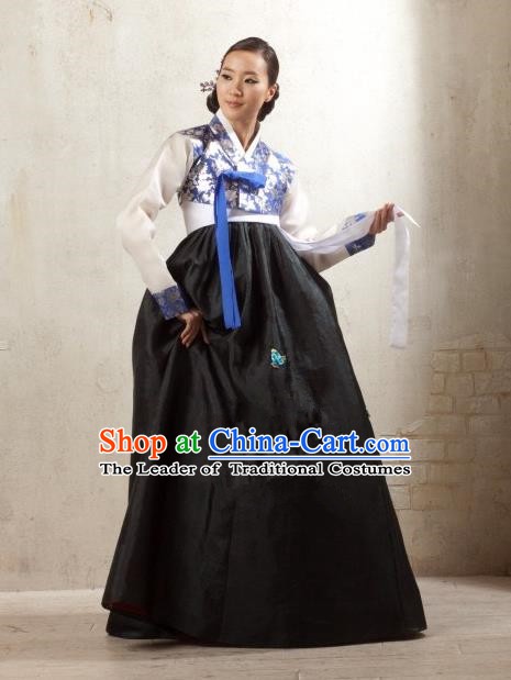 Korean Traditional Palace Garment Hanbok Fashion Apparel Costume Bride Black Dress for Women