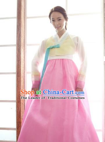 Korean Traditional Palace Garment Hanbok Fashion Apparel Costume Bride Yellow Blouse and Pink Dress for Women