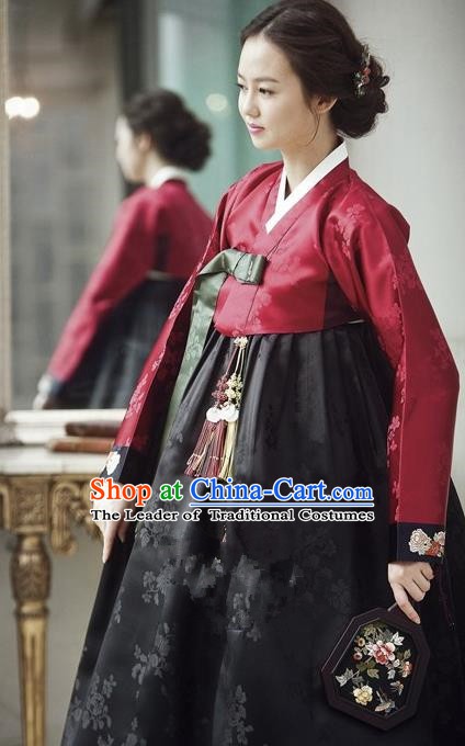 Korean Traditional Handmade Palace Hanbok Red Blouse and Black Dress Fashion Apparel Bride Costumes for Women
