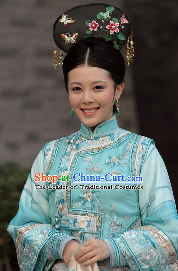 Chinese Ancient Qing Dynasty Palace Lady Dress Princess Embroidered Costume for Women