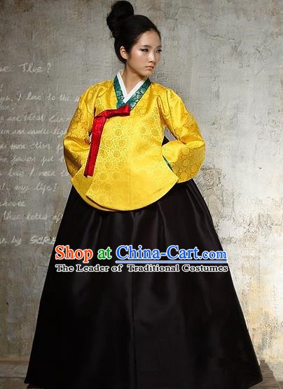 Top Grade Korean Palace Hanbok Traditional Empress Yellow Blouse and Black Dress Fashion Apparel Costumes for Women