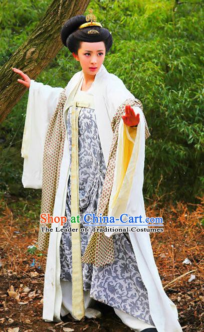 Chinese Tang Dynasty Historical Costume Ancient Imperial Consort of Li Zhi Hanfu Dress Replica Costume for Women