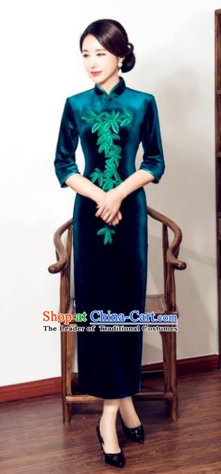 Chinese Traditional Tang Suit Embroidered Qipao Dress National Costume Retro Green Velvet Mandarin Cheongsam for Women