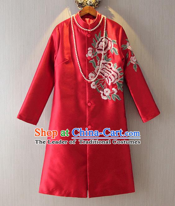 Chinese Traditional National Costume Tangsuit Embroidered Red Dust Coat for Women