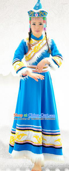 Traditional Chinese Hezhen Nationality Embroidered Costume, China He Zhe Ethnic Minority Dance Clothing and Headdress for Women