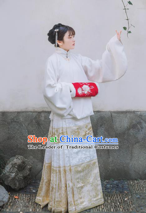 Chinese Traditional Ming Dynasty Nobility Lady White Skirt Ancient Court Maid Clothing for Women