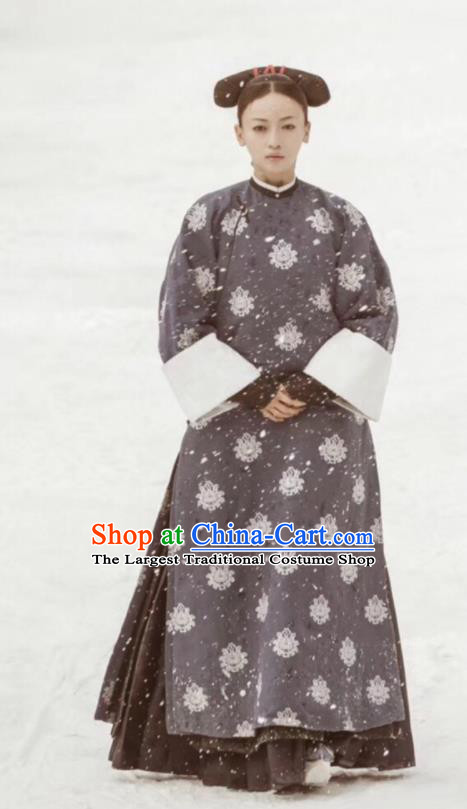 Chinese Ancient Qing Dynasty Court Maid Story of Yanxi Palace Embroidered Costumes for Women