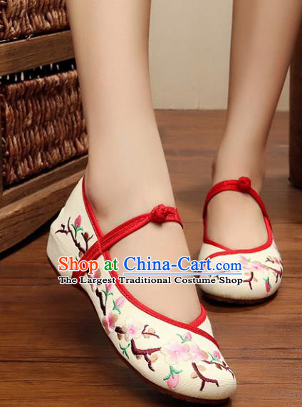 Chinese Ancient Handmade Embroidered Shoes Embroidery Plum Blossom Shoes for Women