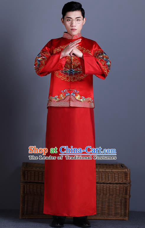 Chinese Traditional Bridegroom Xiuhe Suit Costume Ancient Tang Suit Embroidered Red Clothing for Men