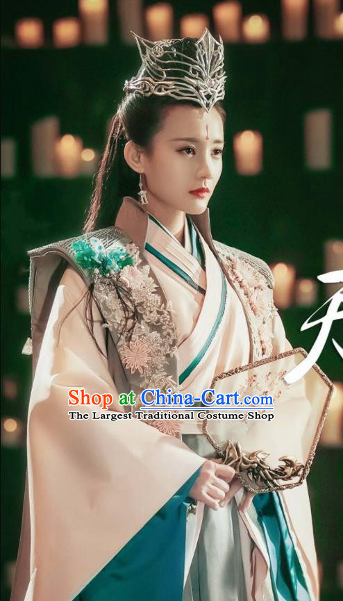 Chinese Ancient Queen Costume Traditional Swordswoman Hanfu Dress for Women