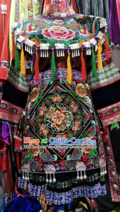 Traditional Chinese Dong Minority Costumes Embroidered Dress for Women
