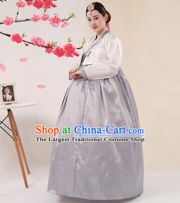 Korean Traditional Palace Costumes Asian Korean Hanbok Bride White Blouse and Grey Skirt for Women