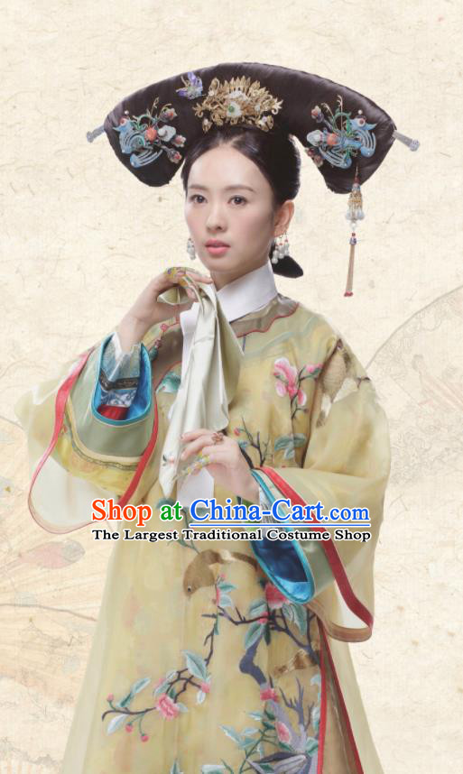 Ancient Chinese Qing Dynasty Senior Concubine Ruyi Royal Love in the Palace Embroidered Costumes and Headpiece for Women