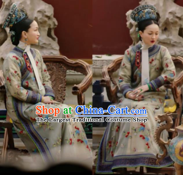 Chinese Ancient Drama Ruyi Royal Love in the Palace Qing Dynasty Empress Embroidered Costumes and Headpiece for Women