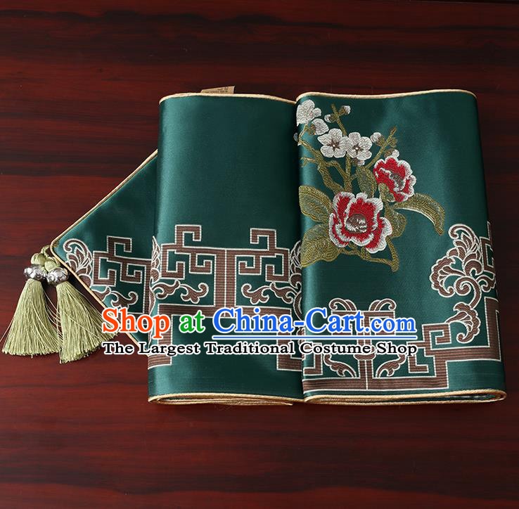 Chinese Classical Household Ornament Green Brocade Table Flag Traditional Handmade Embroidered Table Cloth