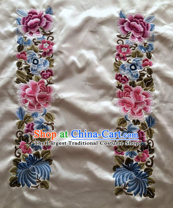 Chinese Traditional Embroidery Craft Embroidered Peony White Silk Patches Handmade Embroidering Accessories