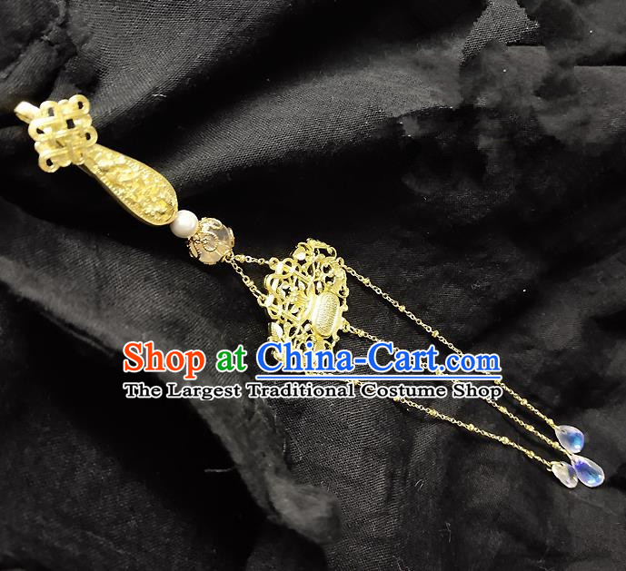 Chinese Traditional Hanfu Golden Brooch Accessories Ancient Qing Dynasty Queen Tassel Breastpin Pendant for Women