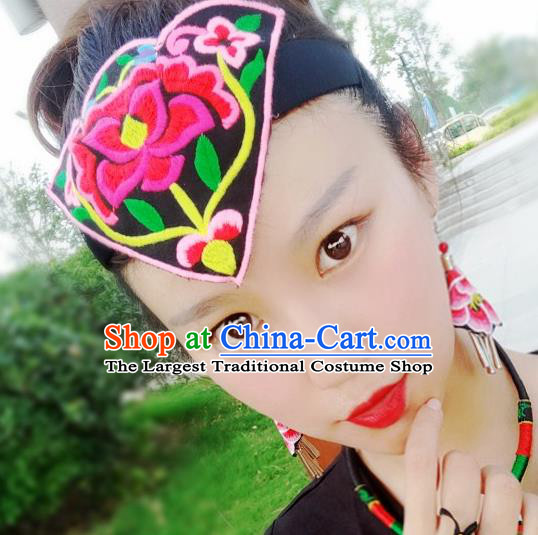 Chinese Traditional Ethnic Embroidered Lotus Headband National Handmade Hair Clasp for Women