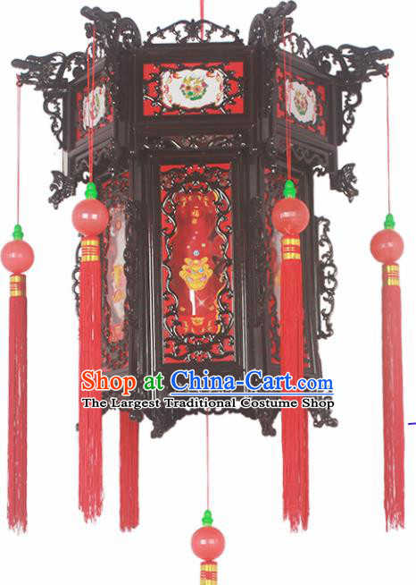 Chinese Traditional Handmade Plastic Red Palace Lantern Asian New Year Lantern Ancient Ceiling Lamp