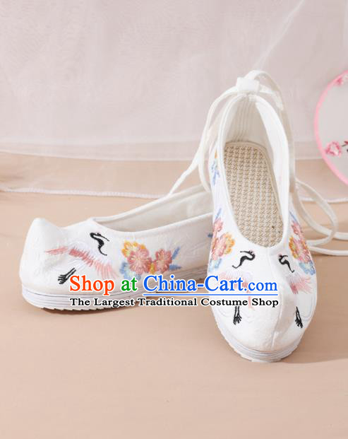 Chinese National Embroidered Crane White Shoes Ancient Traditional Princess Shoes Hanfu Shoes for Women