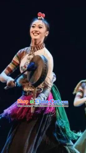 Traditional Chinese Zang Nationality Dance Green Dress Tibetan Ethnic Dance Stage Show Costume for Women
