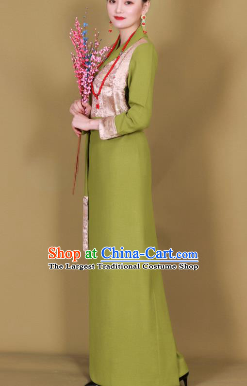 Traditional Chinese Zang Ethnic Kangba Green Dress Tibetan Minority Folk Dance Costume for Women