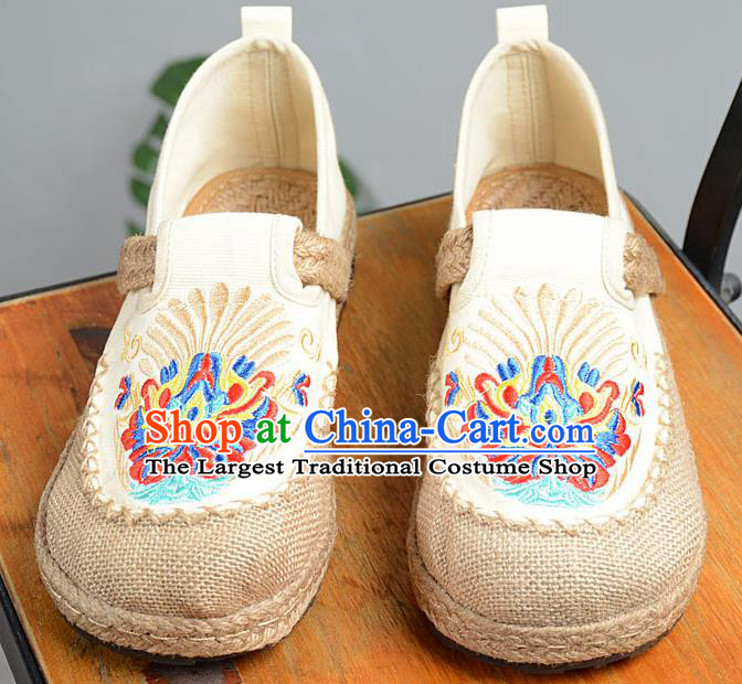 Chinese Traditional Handmade Embroidered Beige Flax Shoes National Multi Layered Cloth Shoes for Men