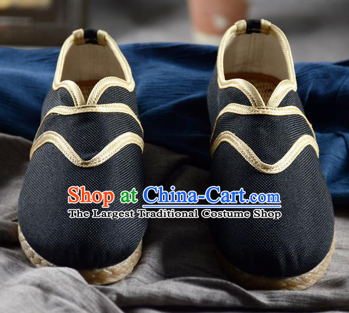 Chinese Traditional Handmade Black Flax Shoes National Multi Layered Cloth Shoes for Men