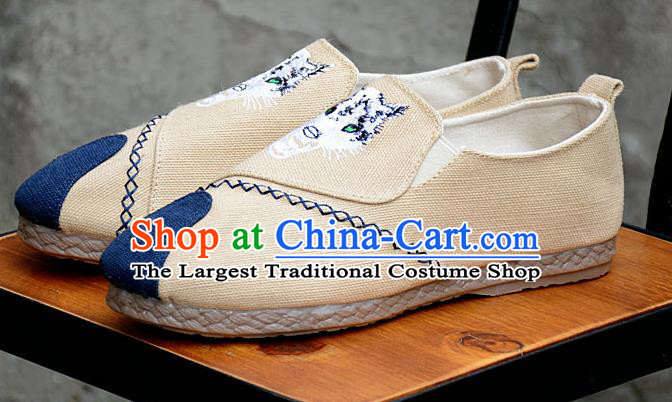 Traditional Chinese Martial Arts Shoes Handmade Embroidered Beige Flax Shoes National Multi Layered Cloth Shoes for Men