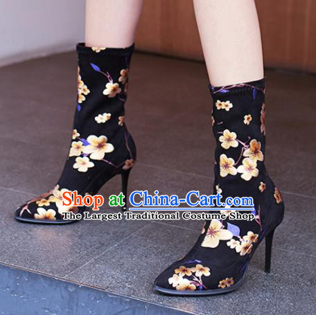 Traditional Chinese Handmade Printing Plum Black Boots National High Heel Shoes for Women