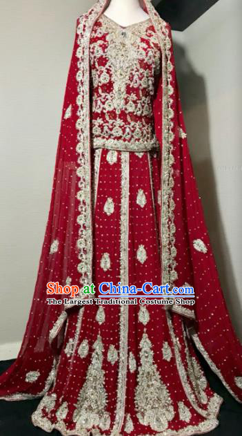 South Asia  Indian Court Queen Red Embroidered Dress Traditional   India Hui Nationality Bride Wedding Costumes for Women