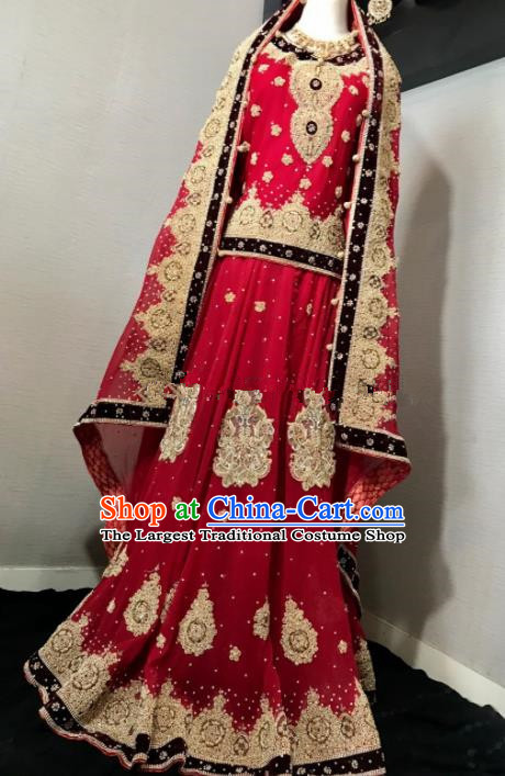South Asia  Indian Court Queen Wedding Embroidered Red Dress Traditional   India Hui Nationality Bride Costumes for Women