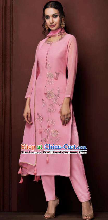 Asian Indian Punjabis Embroidered Pink Blouse and Pants India Traditional Kurti Costumes Complete Set for Women