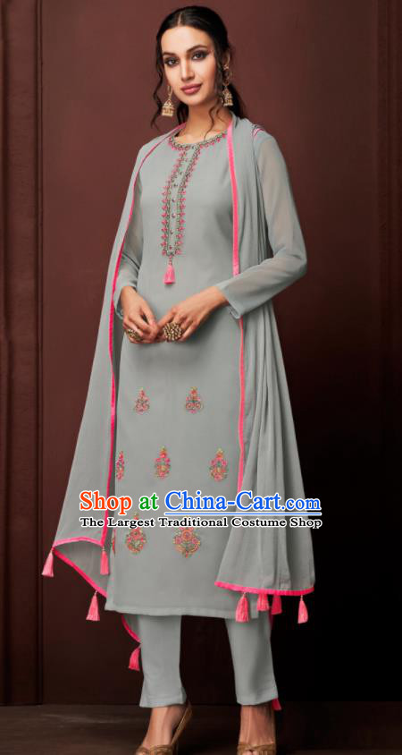 Asian Indian Punjabis Embroidered Blue Blouse and Pants India Traditional Kurti Costumes Complete Set for Women