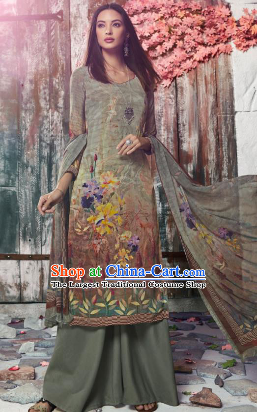 Asian Indian Traditional Printing Green Crepe Blouse and Pants India Punjabis Lehenga Choli Costumes Complete Set for Women