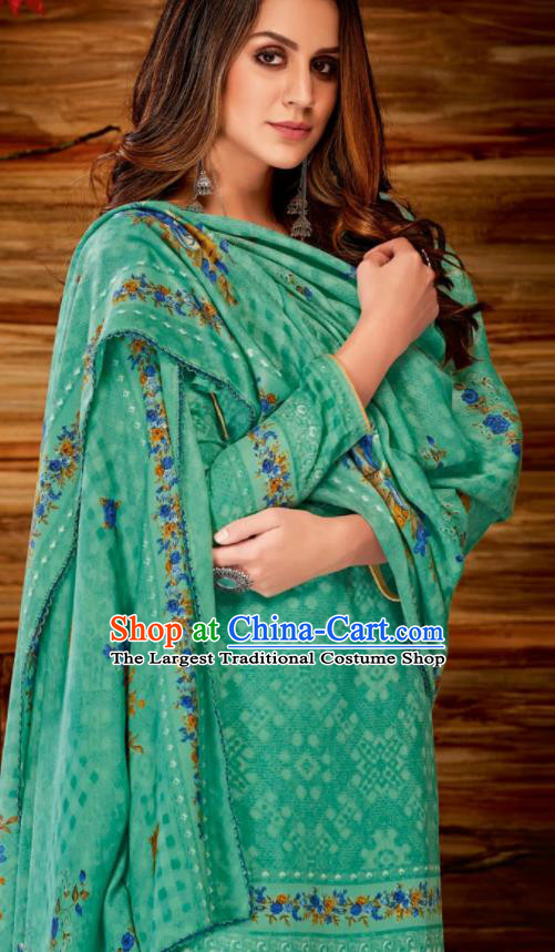 Asian Indian Bollywood Traditional Green Pashmina Blouse and Pants India Punjabis Lehenga Choli Costumes Complete Set for Women