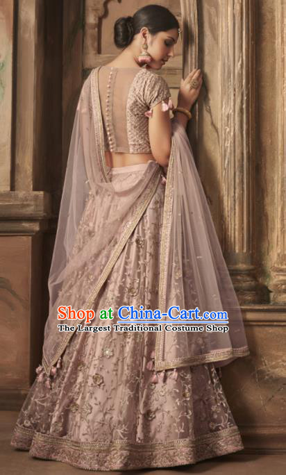 Traditional Indian Court Lehenga Embroidered Silk Dress Asian India National Bollywood Costumes for Women