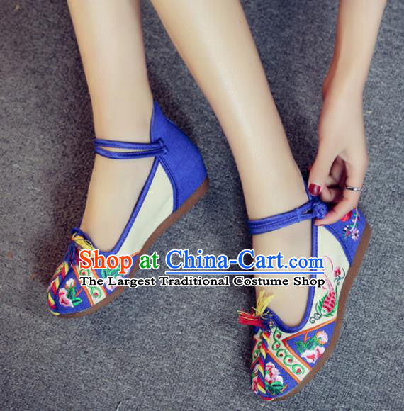 Traditional Chinese National Blue Shoes Embroidered Shoes Hanfu Shoes for Women
