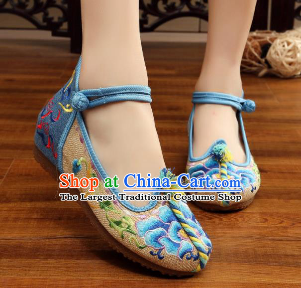 Traditional Chinese Old Beijing Embroidery Peony Beige Shoes National Embroidered Shoes Hanfu Shoes for Women