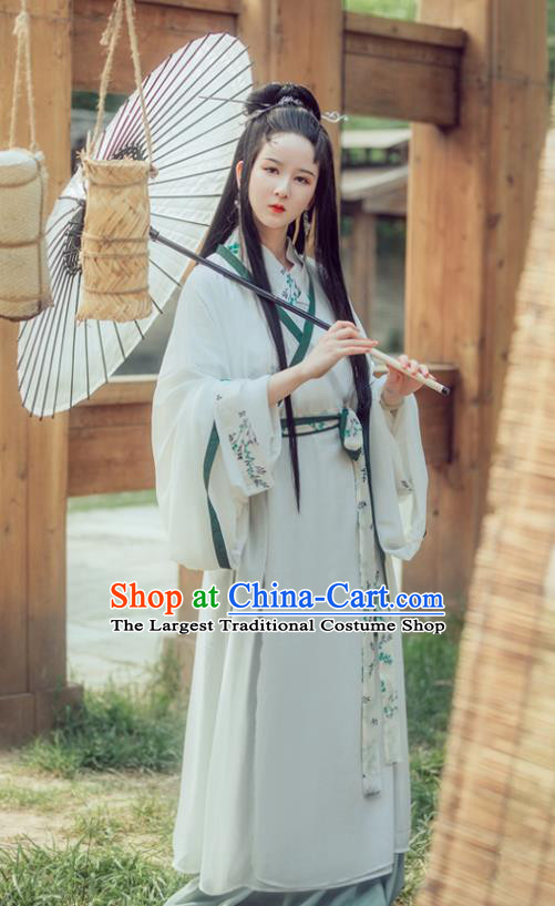 Chinese Traditional Jin Dynasty Princess Replica Costume Ancient Swordswomen Dress for Women