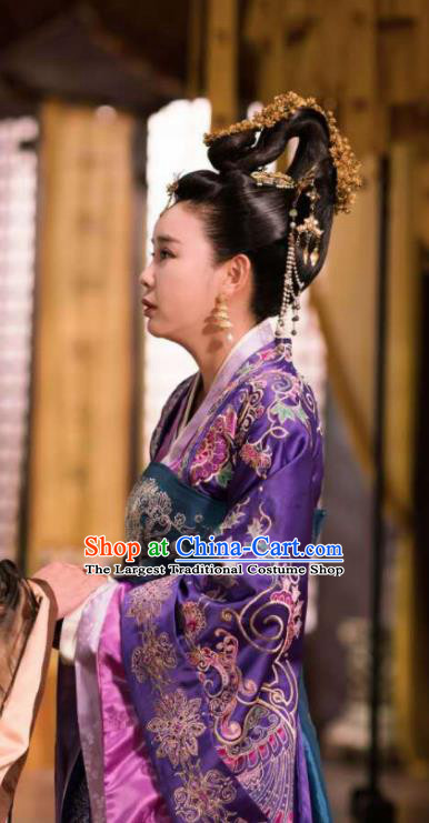 Chinese Ancient Drama Queen Dugu Northern Zhou Dynasty Queen Dowager Embroidered Historical Costume and Headpiece for Women