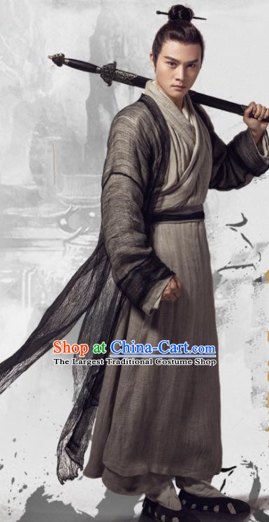 Heavenly Sword Dragon Slaying Saber Chinese Ancient Yuan Dynasty Swordsman Yu Lianzhou Historical Costume for Men