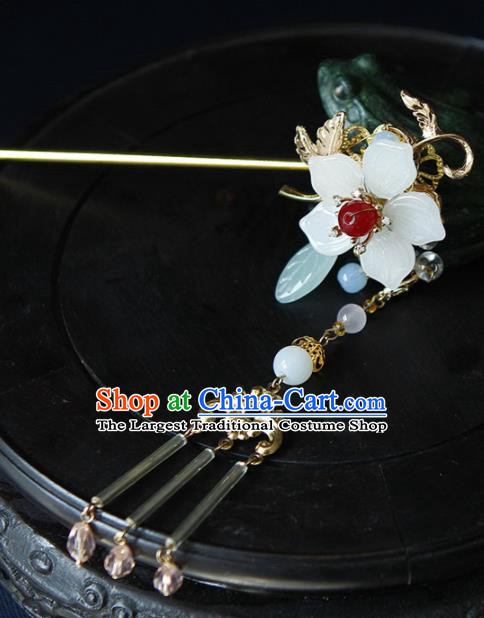 Traditional Chinese Wedding Tassel Step Shake Jade Flower Hairpins Handmade Ancient Bride Hair Accessories for Women